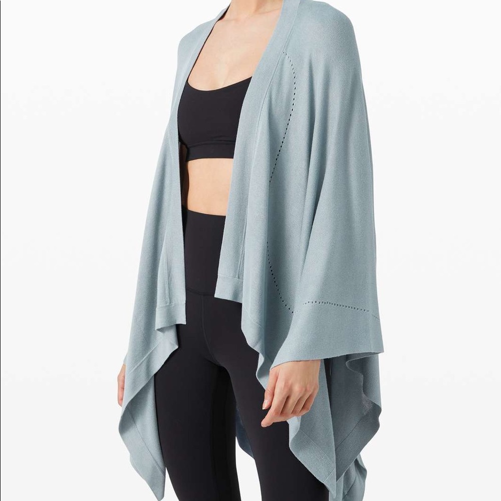 Lululemon Open Mind Wrap